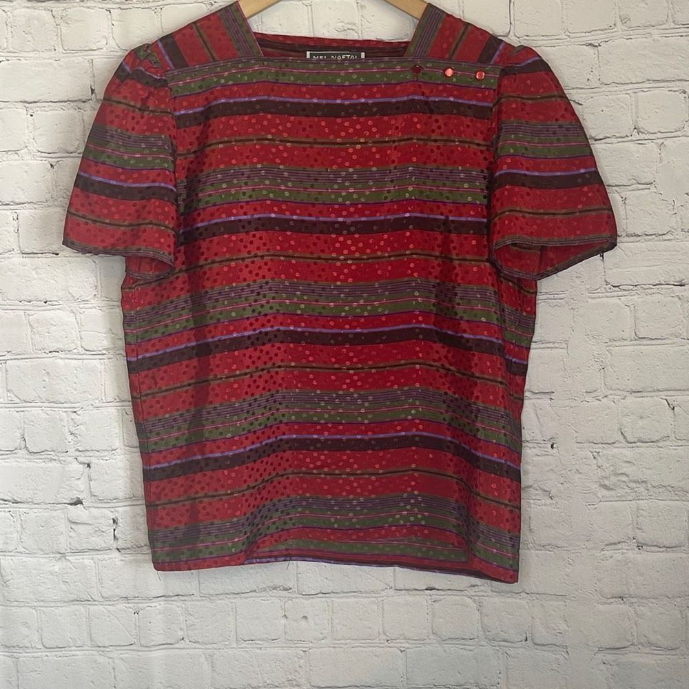 Mel Naftal Women’s Short Sleeve Blouse size 8 Red Green Blue Stripe